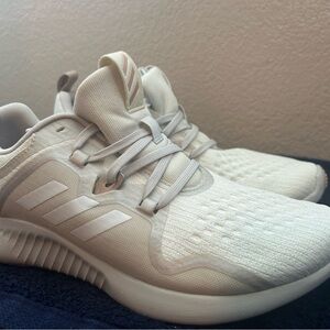 Adidas Bounce Running Shoes sz. 7.5